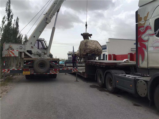 侯马市狭窄场地（如小区、车间）适合用哪种吊车？